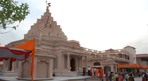 shri-yantra-temple-haridwar